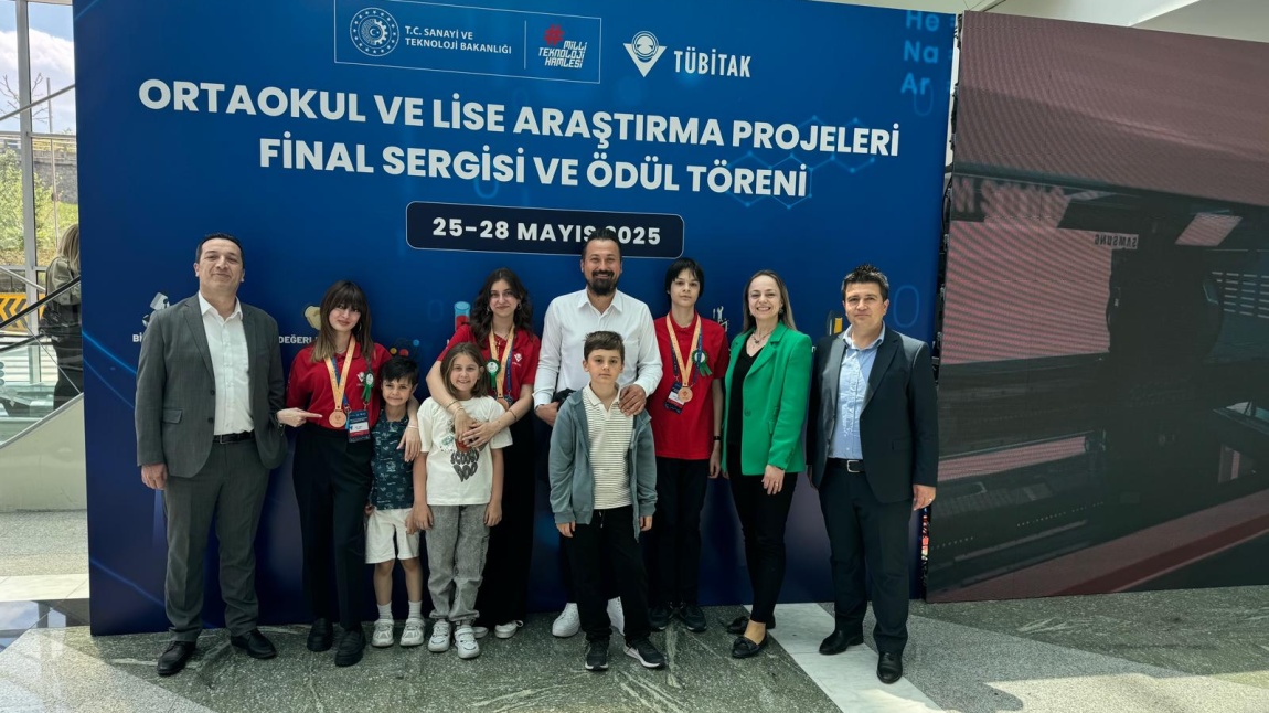 TÜBİTAK 2204-A 56. LİSE ÖĞRENCİLERİ ARAŞTIRMA PROJELERİ FİNAL YARIŞMASI’NDA BİYOLOJİ ALANINDA TÜRKİYE ÜÇÜNCÜLÜK DERECESİ KAZANDIK