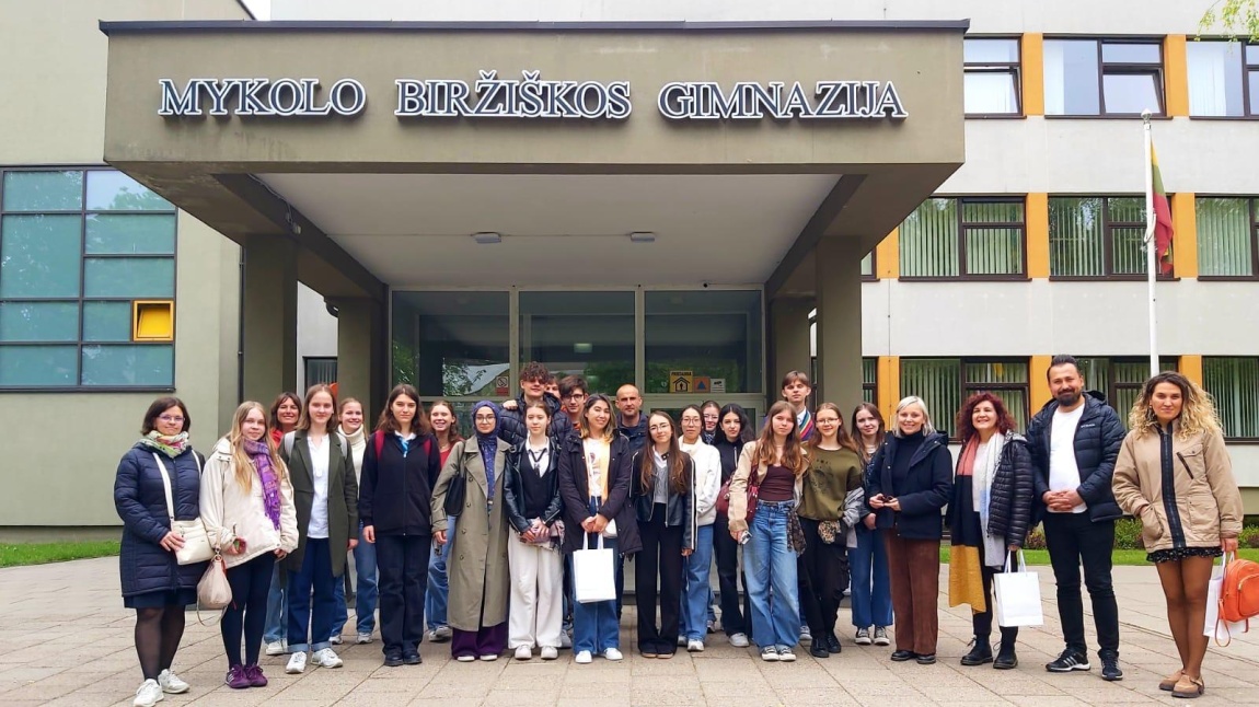 Litvanya’da Demokrasi Buluşması: EUNITY Projesi Kapsamında Avrupa Gençliği Bir Arada!