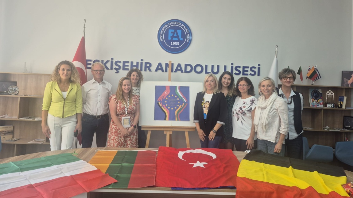 EAL’DE EUNITY ERASMUS + KA210  PROJESİNİN ÖĞRETMEN TOPLANTISI GERÇEKLEŞTİRİLDİ.